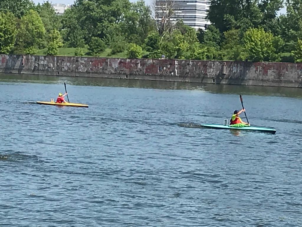 Humajová Jasmínka (vľavo)