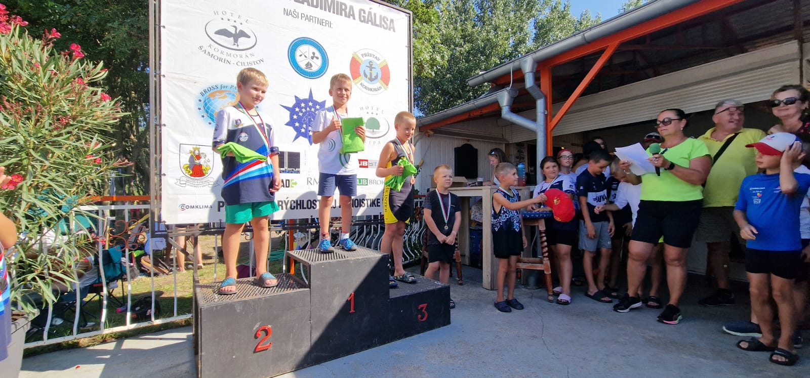 Brna Oskar (vľavo - 2. miesto), K1 Krpec Cup chlapci S, 200m